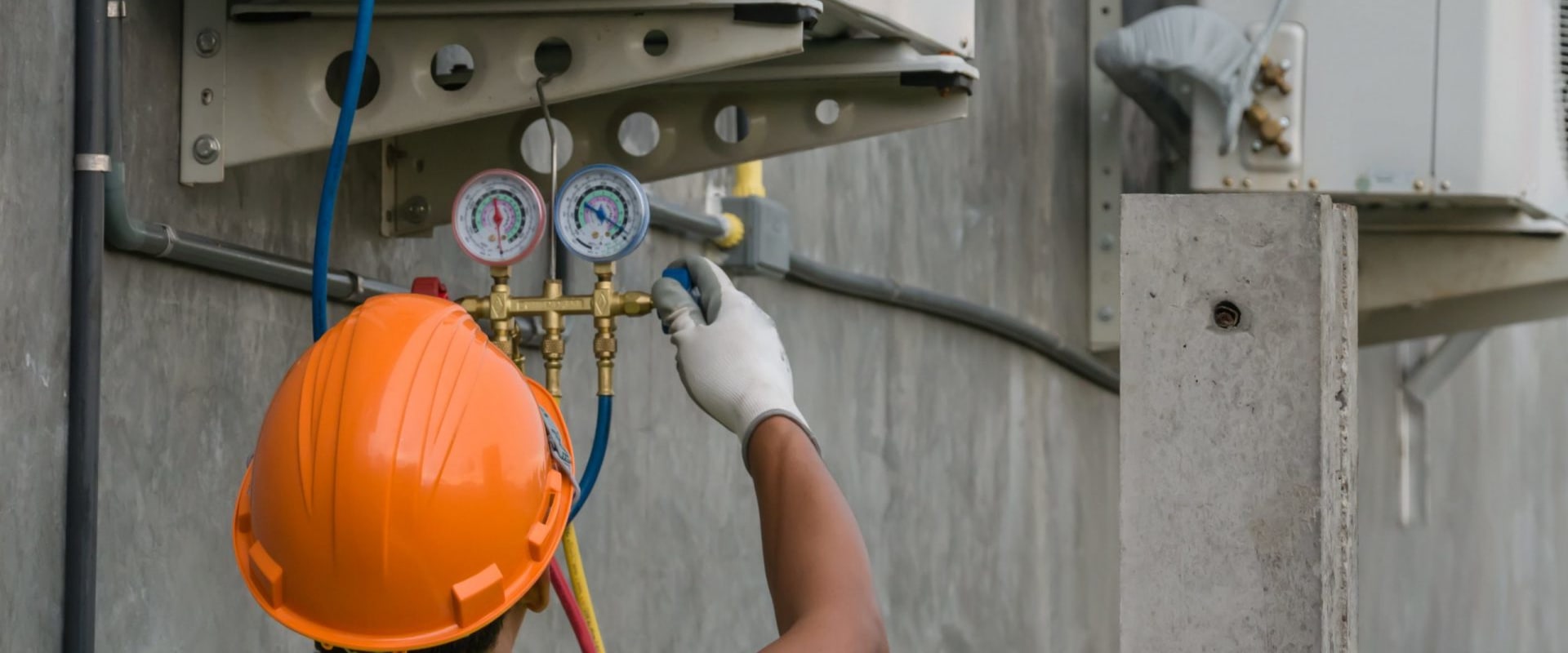 What Type of Training Do HVAC Technicians Need to Become Certified?